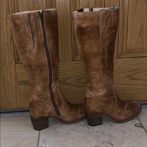 BED STU Cobbler series tall boot